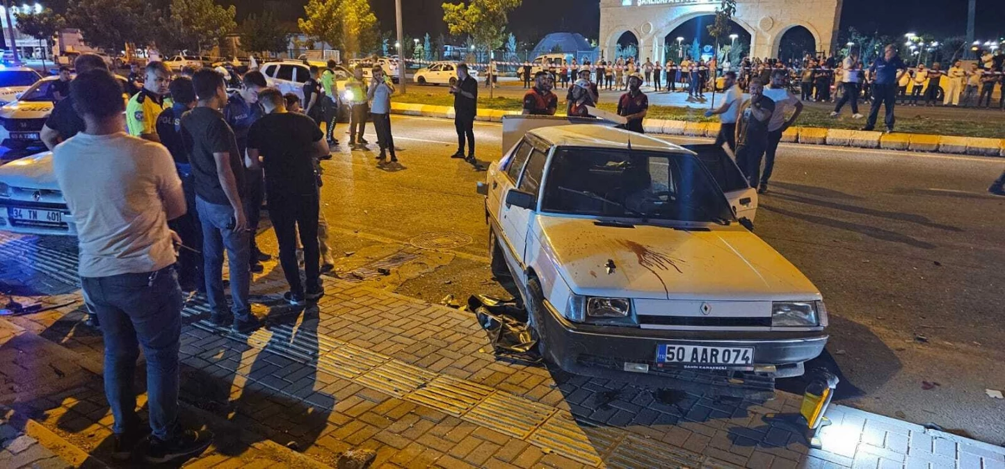 Şanlıurfa’da 3 otomobil parka giden kalabalığın arasına daldı: 5 ölü, 5 yaralı