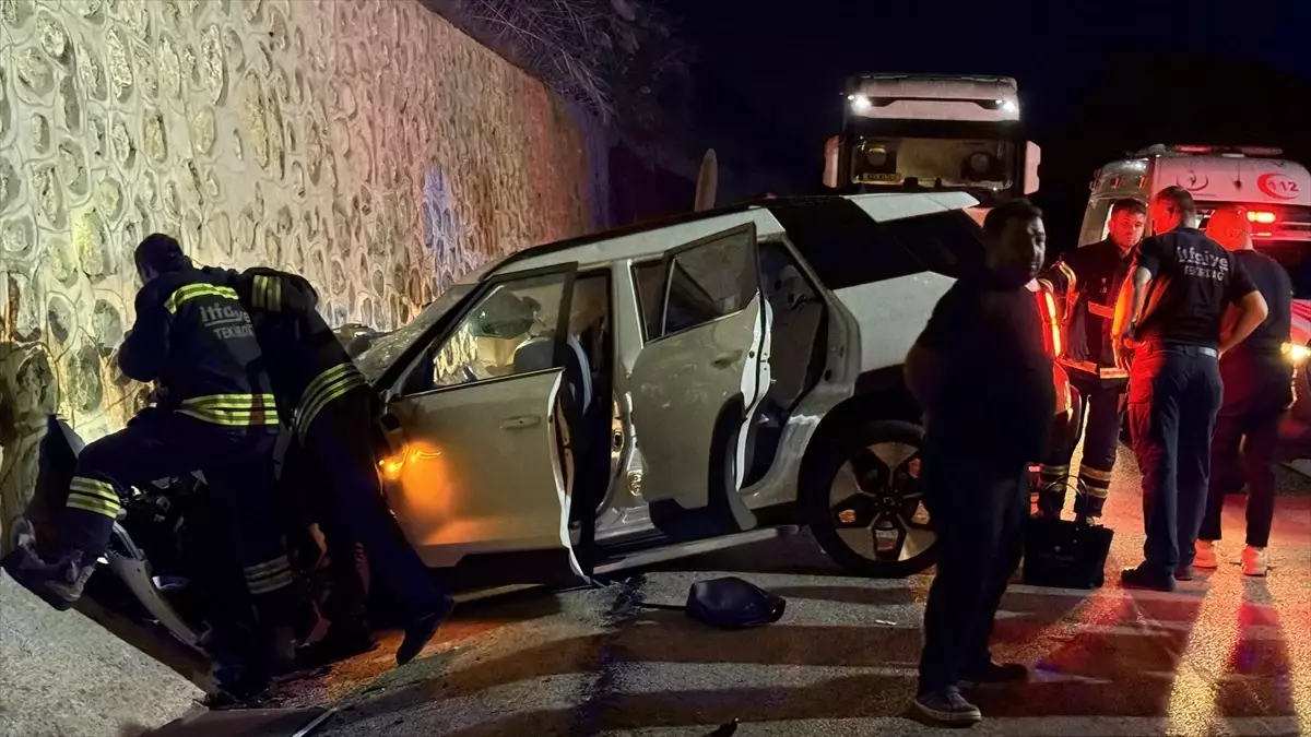 Tekirdağ’da feci kaza! İki doktor öldü