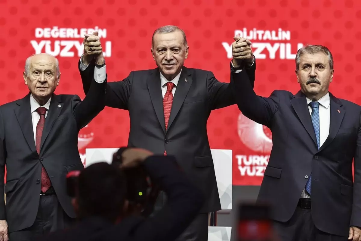 Destici’den "DEM-İmralı" görüşmesine sert tepki: Süreci başlamadan sonlandırın