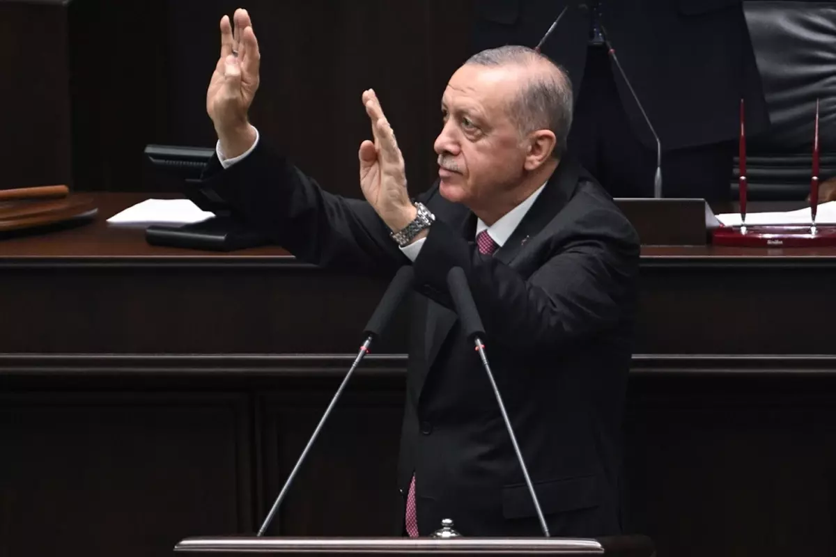 Merakla beklenen konuşması başladı! İşte Cumhurbaşkanı Erdoğan’ın asgari ücret mesajı