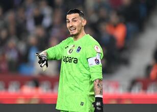 Uğurcan Çakır için 3 kulüp yarışıyor! Trabzonspor haberleri – Trabzonspor son dakika haberleri – Trabzonspor transfer haberleri – Uğurcan Çakır transfer haberleri – Uğurcan Çakır gidiyor mu?